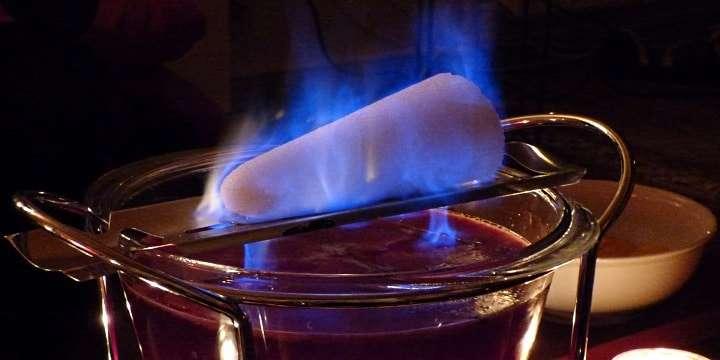 Feuerzangenbowle – klockren kultglögg i vinter