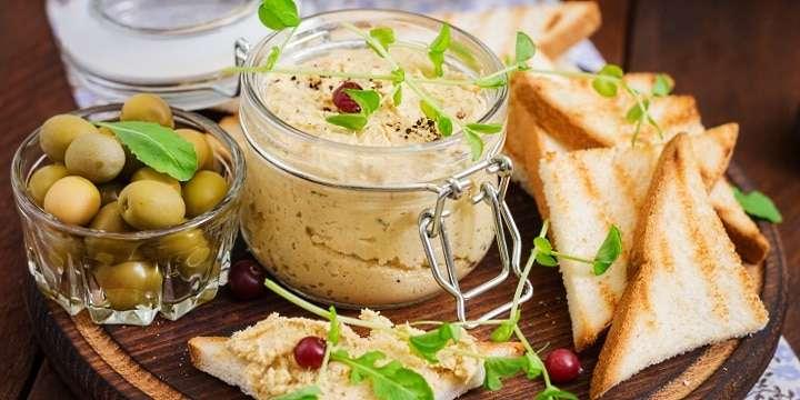 Helgmums: fräscht vin, kycklingpaté & vegosnittar