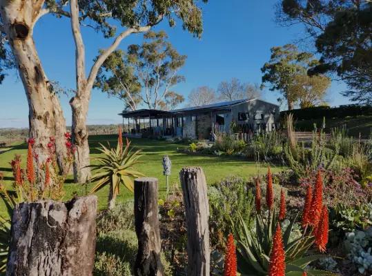 Simon Tolley Wines – Vingården med lyxlägenheten