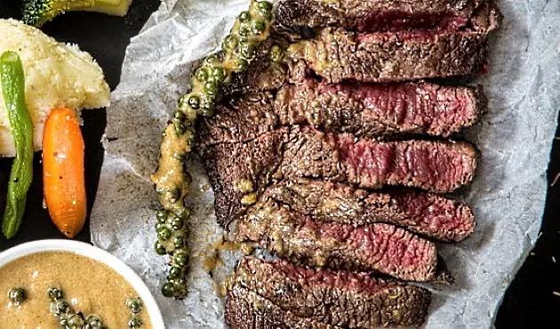 internationell mat med vin - rött kött