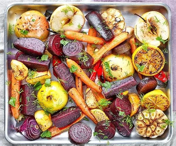 grillat - rgilld gränsaker med frukt