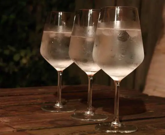 Vinho Verde: tre iskalla glas med vitt vin